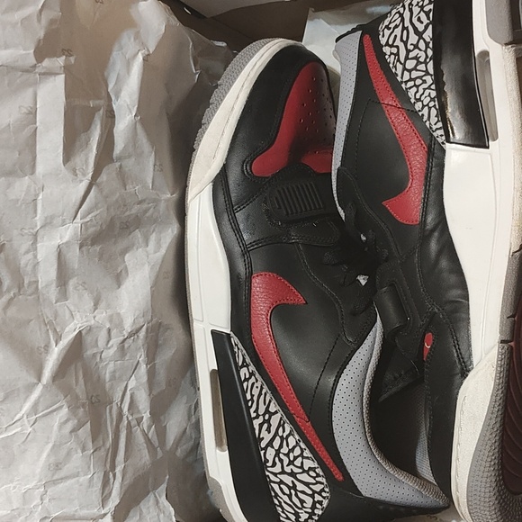 Air Jordan Legacy 312 Low - Picture 2 of 8